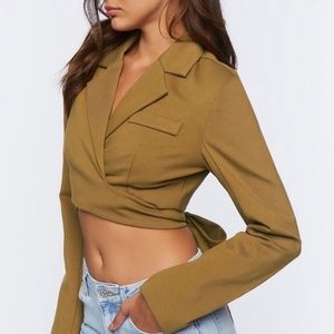 Cropped Tie Blazer